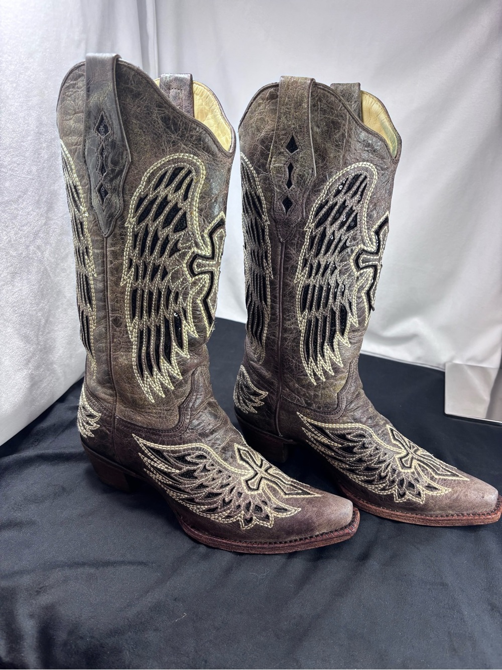 Corral Women’s Sequin Wing & Cross Inlay Western Boots Square Toe Women’s Sz 7.5 - Picture 5 of 10